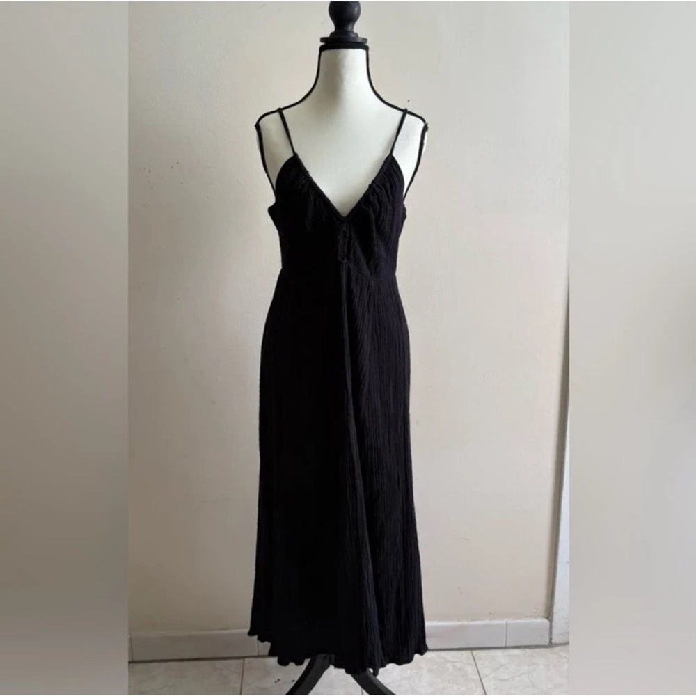 Boohoo Elegant Black Maxi Dress